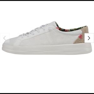 Brand new in box w tags